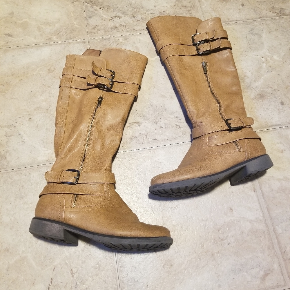 Bare Traps Boots